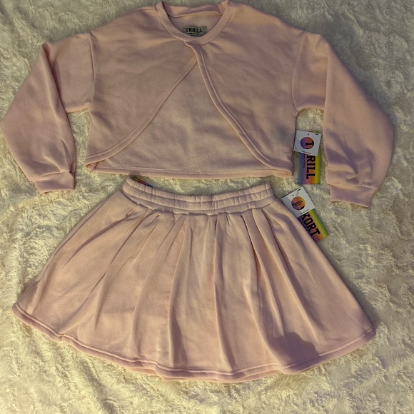 Dresses & Skirts - Light Pink Skort Set
